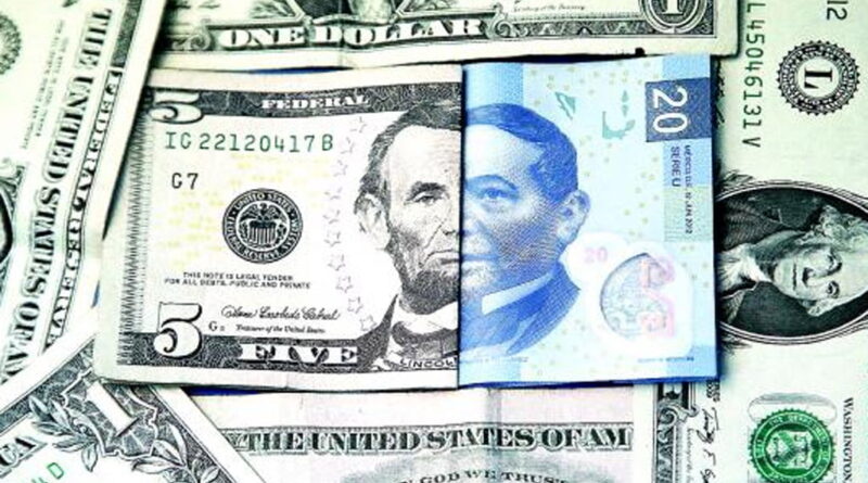 El peso pierde de última hora y dólar regresa a $20 en bancos