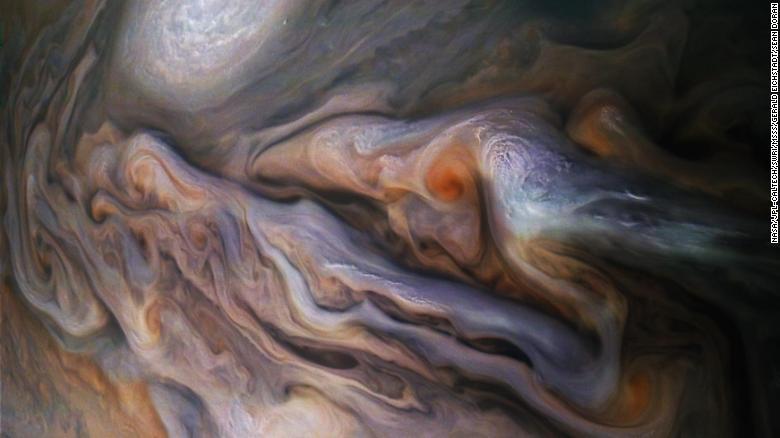 La NASA envió a Juno a Júpiter en 2011 y acaba de recibir verdaderas obras de arte