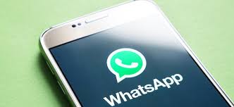 Error en WhatsApp permite restaurar mensajes borrados