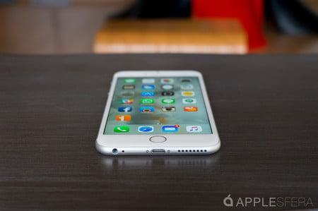Apple exige a los desarrolladores que dejen de grabar la pantalla del iPhone sin autorización