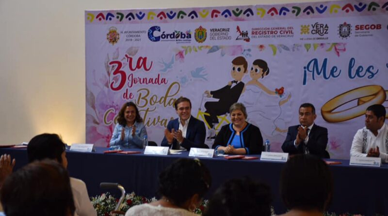Realiza Leticia López tercera jornada de bodas colectivas en exhacienda de Toxpan
