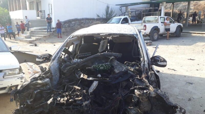 Explota carro bomba en Acapulco, Guerrero