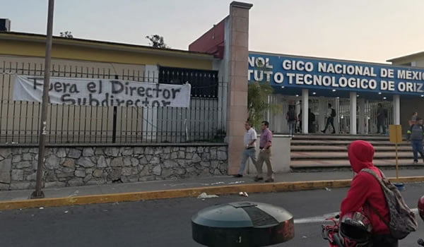 Continua el conflicto entre estudiantes y directivos del Tecnológico de Orizaba, Veracruz