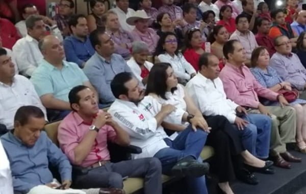 Fidelistas y Duartistas se hacen presentes en arranque de la dirigencia nacional del PRI