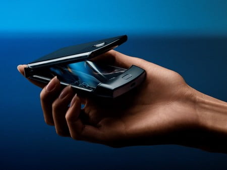 Motorola razr llega a México: el smartphone flexible que trajo de regreso el formato "de tapita", este es su precio