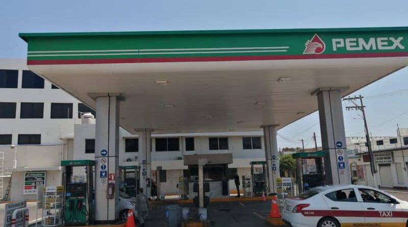 Venta de gasolina se desploma por Covid-19 en Veracruz