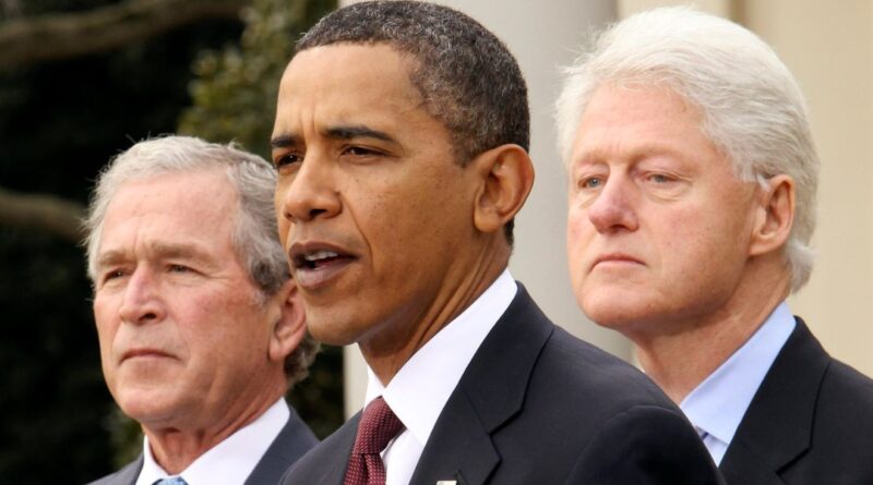 Obama, Bush y Clinton ofrecen vacunarse públicamente contra Covid-19