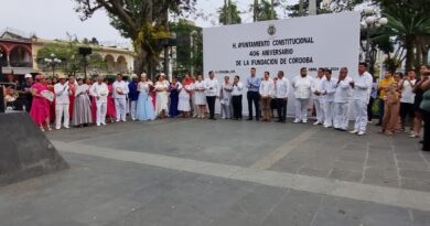 Cordobeses conmemoran el 406 aniversario de la fundación de la ciudad